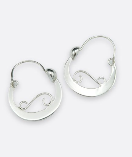 aros de Fonsagrada. arracada tradicional gallega usada con el traje regional de cotio o díario. Pendientes maternales. joyas maternales.